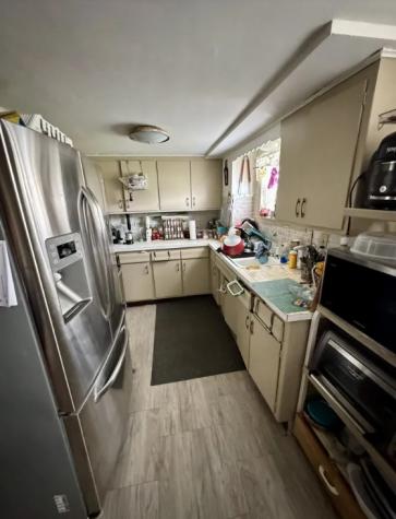 10341 South Avenue F Chicago IL 60617