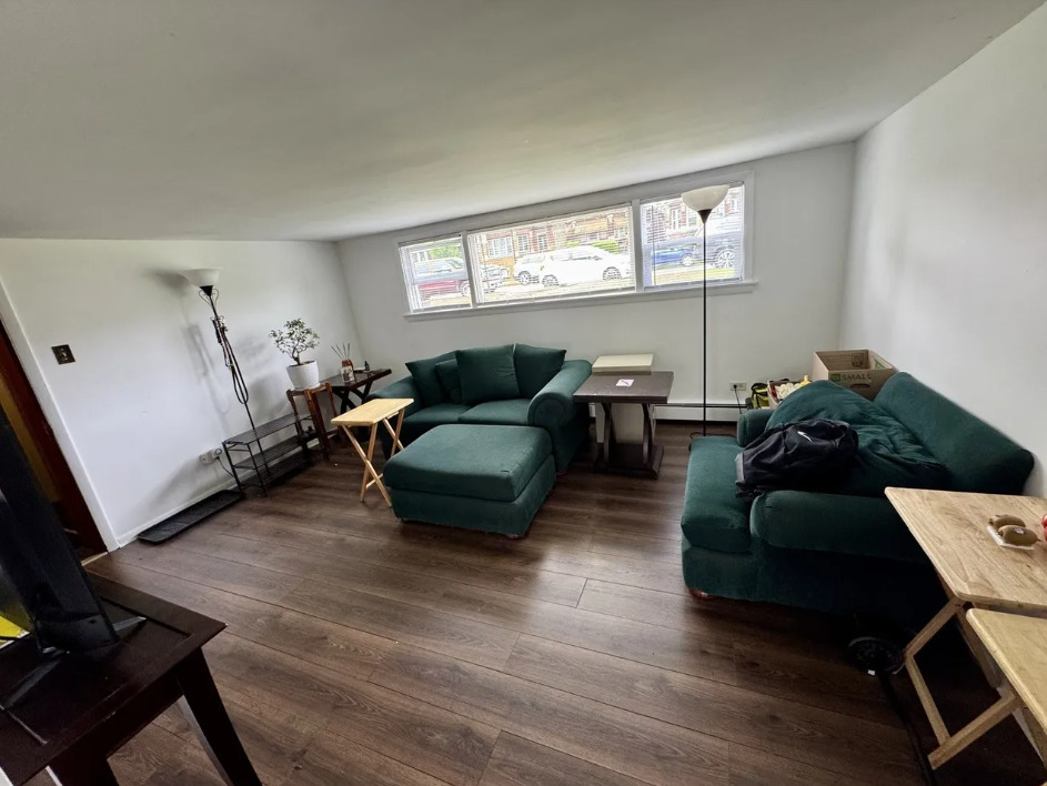 10341 South Avenue F Chicago IL 60617