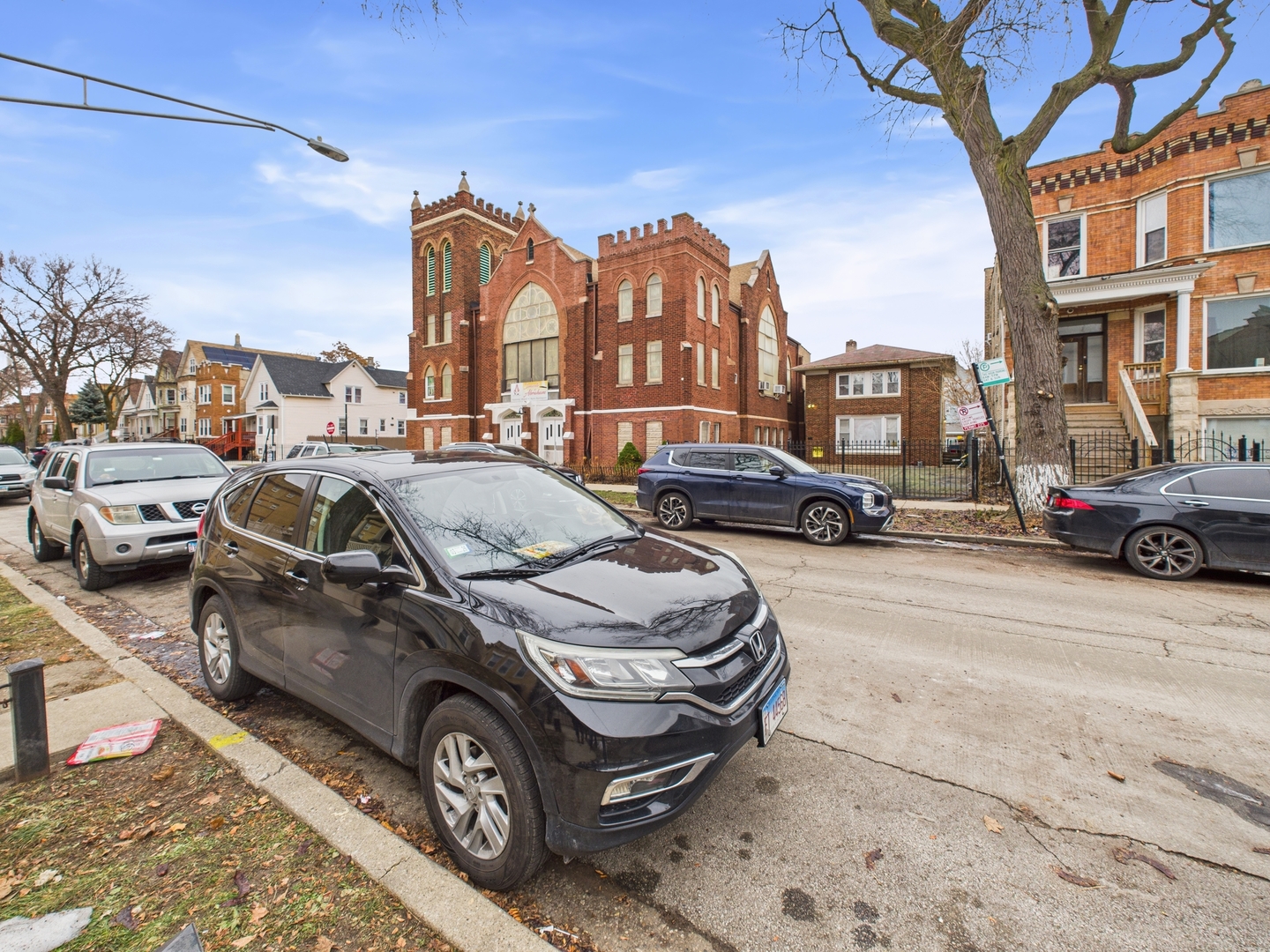 1651 North Karlov Avenue Chicago IL 60639