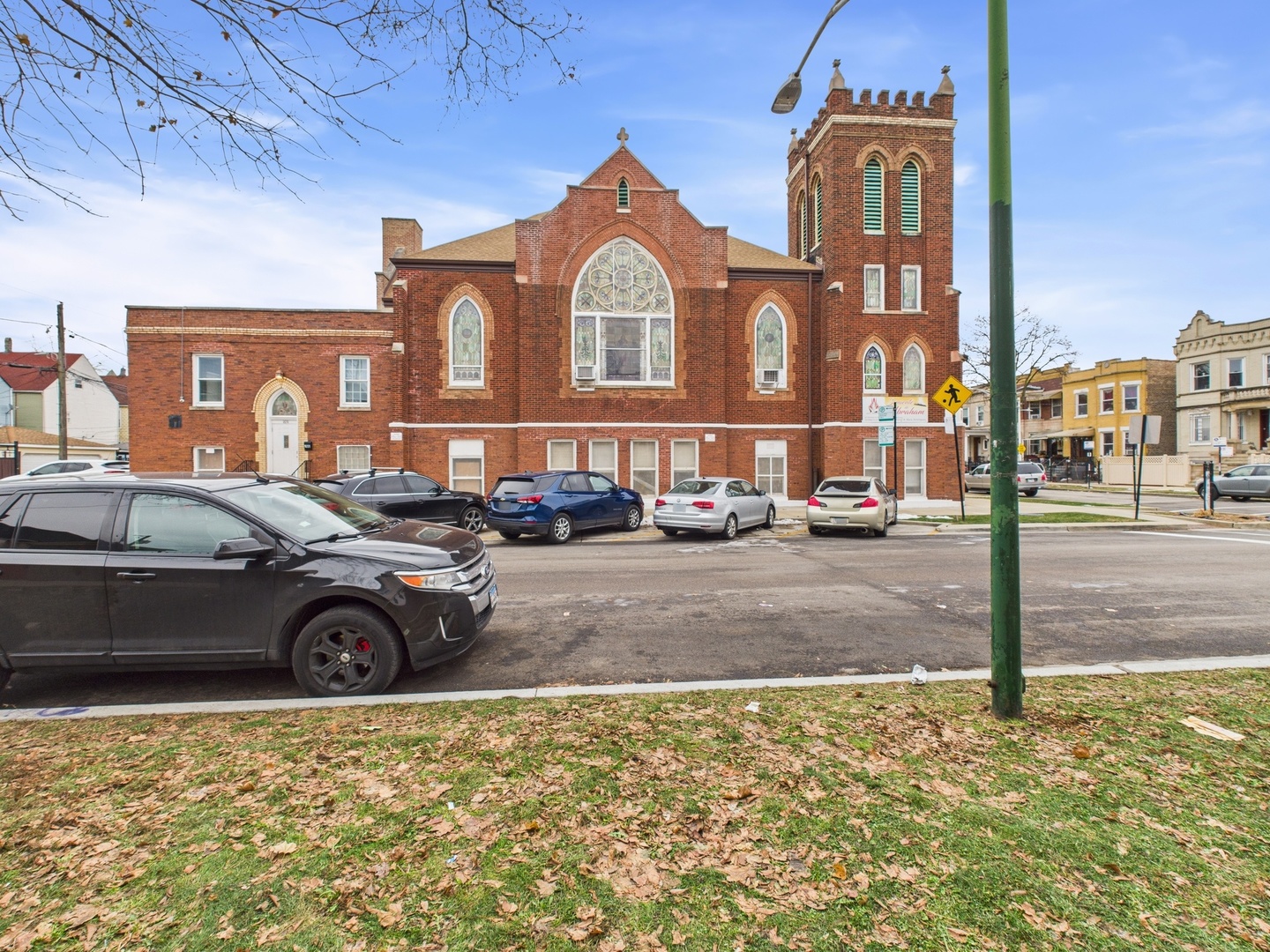 1651 North Karlov Avenue Chicago IL 60639