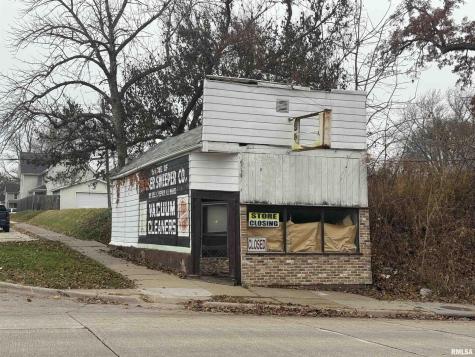 1231 15TH Street Moline IL 61265