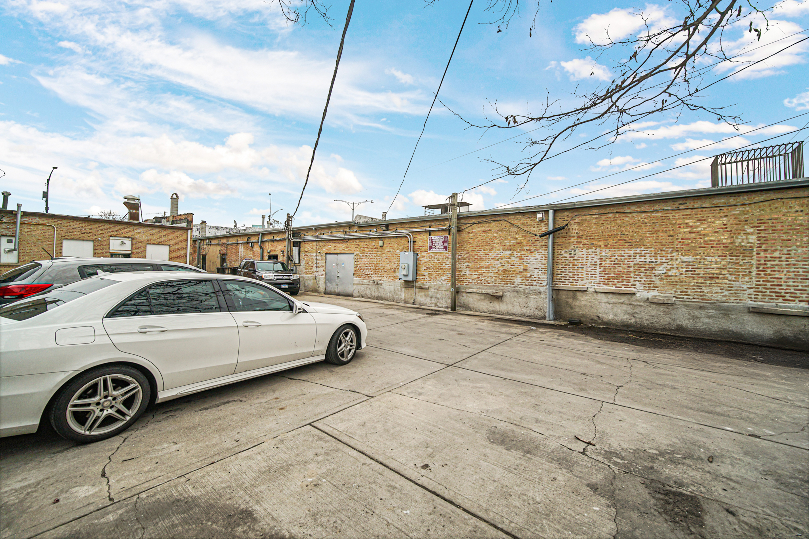 5600 West Division Street Chicago IL 60651