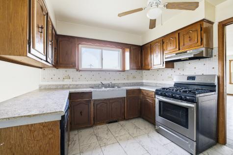 8216 S Archer Avenue Willow Springs IL 60480