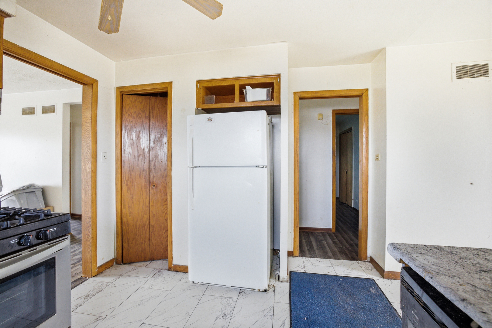 8216 S Archer Avenue Willow Springs IL 60480