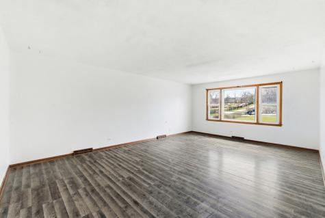 8216 S Archer Avenue Willow Springs IL 60480