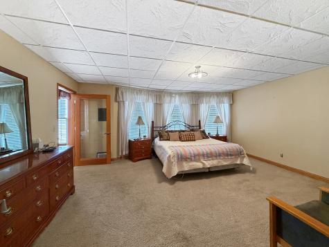 222 West Exchange Street Freeport IL 61032