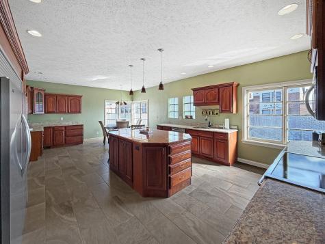 222 West Exchange Street Freeport IL 61032