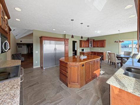 222 West Exchange Street Freeport IL 61032