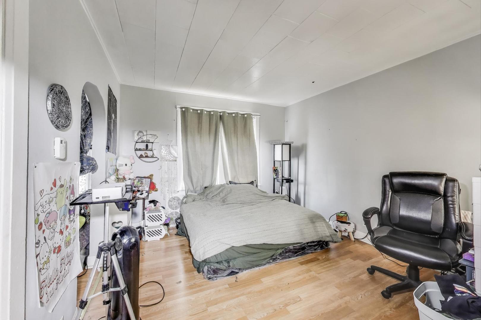 2916 West 25th Place Chicago IL 60623