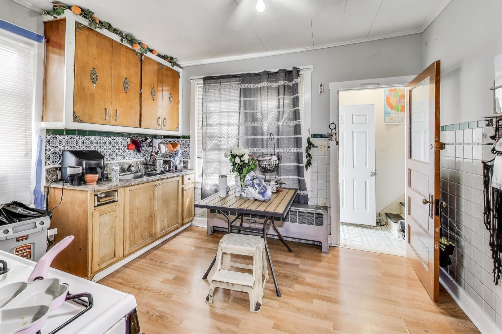 2916 West 25th Place Chicago IL 60623