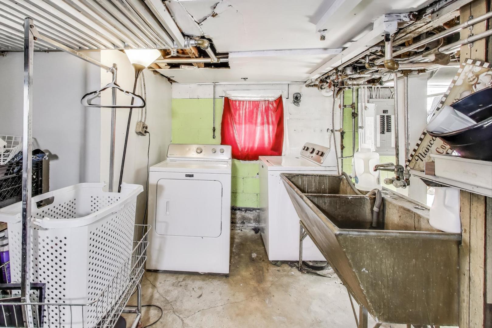 2916 West 25th Place Chicago IL 60623