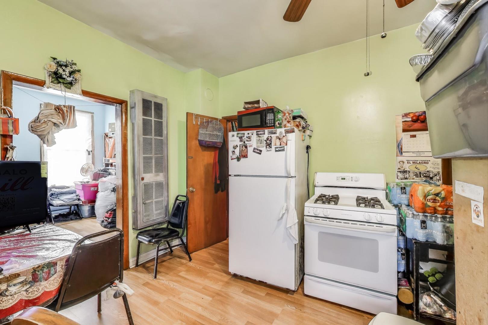 2916 West 25th Place Chicago IL 60623