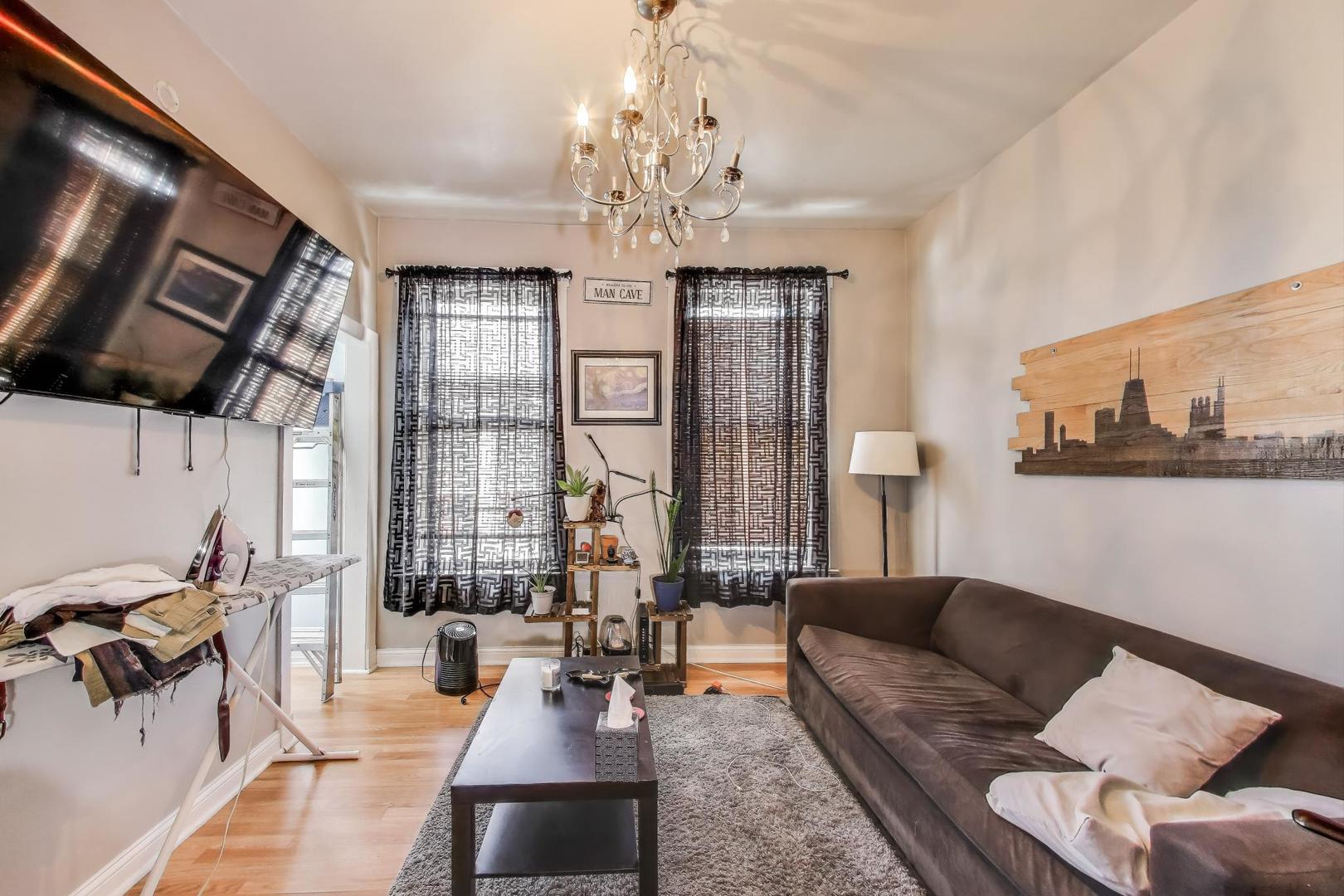2916 West 25th Place Chicago IL 60623