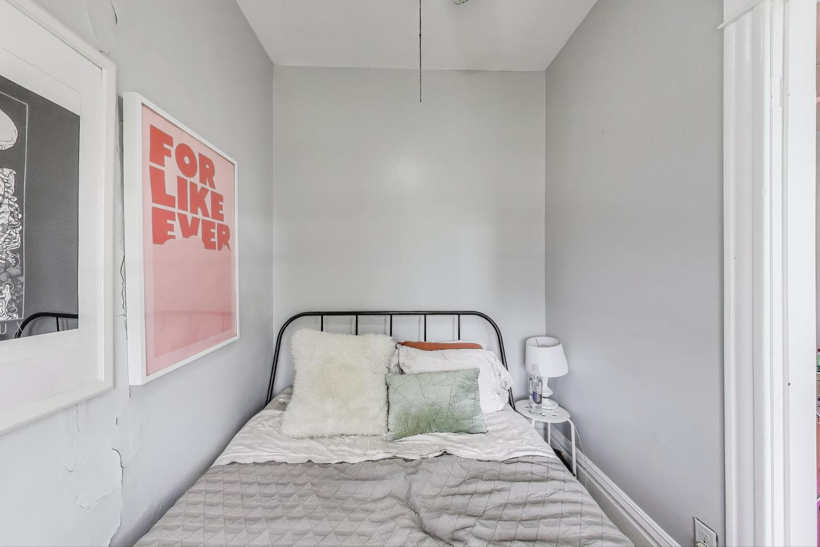 2916 West 25th Place Chicago IL 60623
