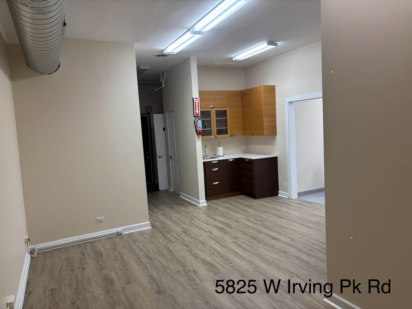 5829 West Irving Park Road Chicago IL 60634