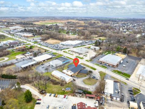 1345 South Eastwood Drive Woodstock IL 60098