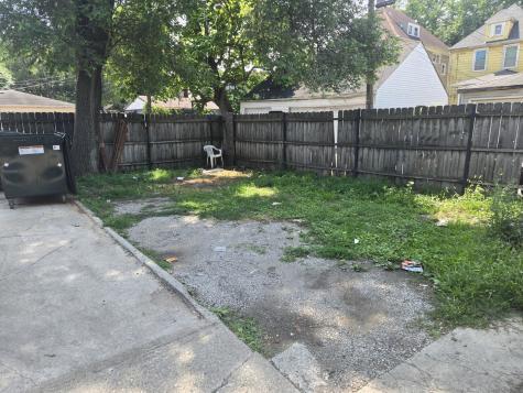 334 North Laramie Avenue Chicago IL 60644