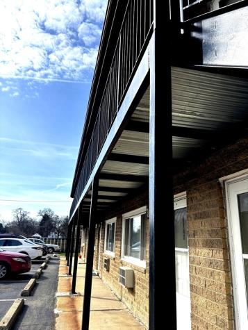6721 175TH Street Tinley Park IL 60477