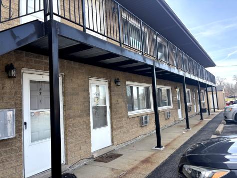 6721 175TH Street Tinley Park IL 60477