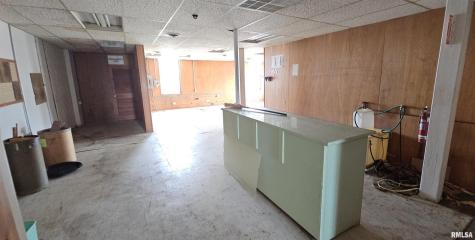 120 South Broadway Avenue Salem IL 62881