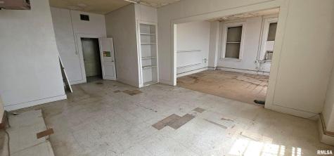 120 South Broadway Avenue Salem IL 62881