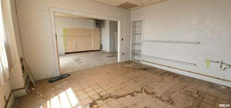 120 South Broadway Avenue Salem IL 62881