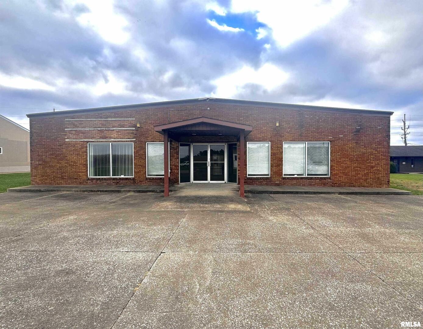 3907 West Ernestine Drive Marion IL 62959