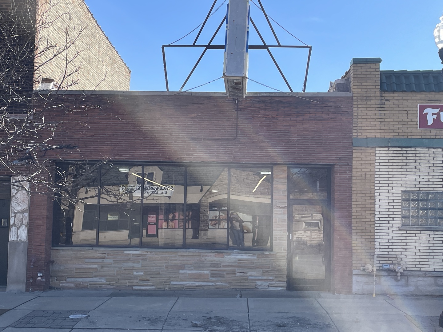 2041 West 95th Street Chicago IL 60643