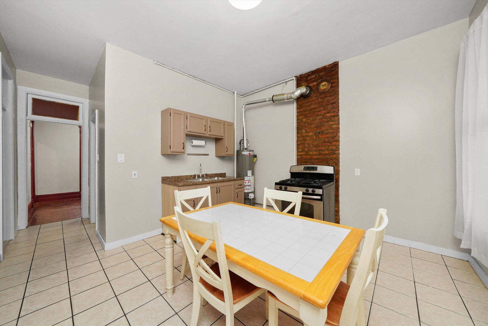 2140 West Cermak Road Chicago IL 60608