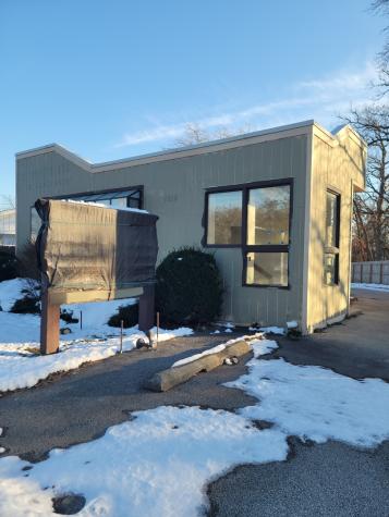 1815 Dundee Road Northbrook IL 60062