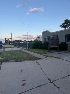 1815 Dundee Road Northbrook IL 60062