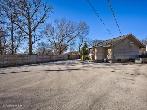 1815 Dundee Road Northbrook IL 60062