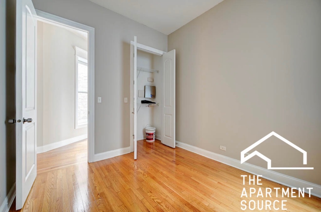 4734-36 South Prairie Avenue Chicago IL 60615