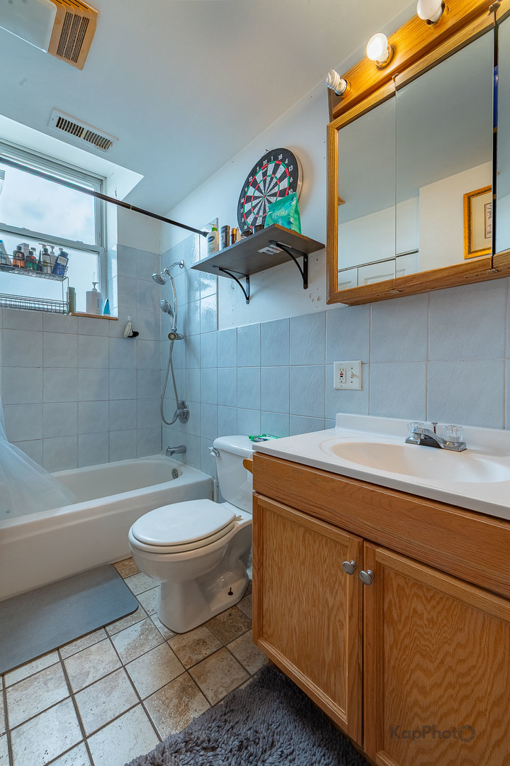601 West 47th Street Chicago IL 60609