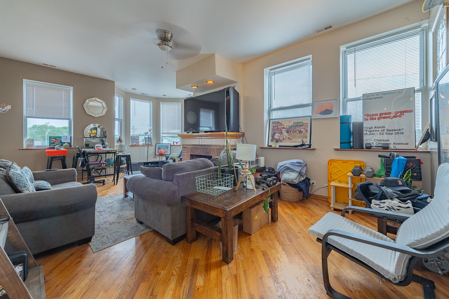 601 West 47th Street Chicago IL 60609
