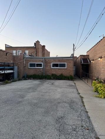 8607 West Cermak Road North Riverside IL 60546