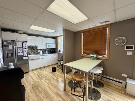 134 West State Street Sycamore IL 60178