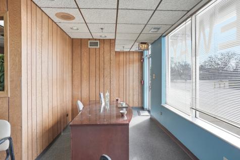 17710 Oak Park Avenue Tinley Park IL 60477