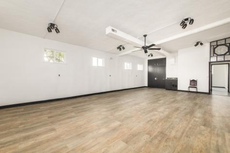 1330 Webford Avenue Des Plaines IL 60016