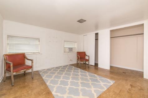 1330 Webford Avenue Des Plaines IL 60016