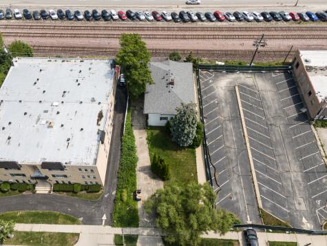 1330 Webford Avenue Des Plaines IL 60016
