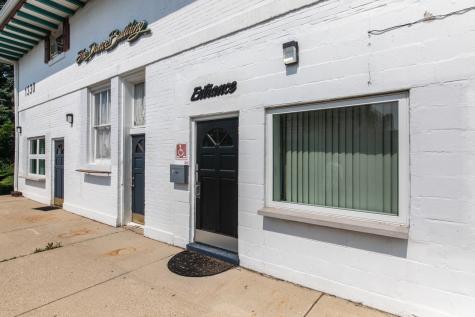 1330 Webford Avenue Des Plaines IL 60016