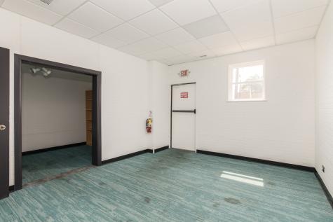 1330 Webford Avenue Des Plaines IL 60016