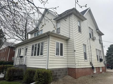 210 East 9th Street Gibson City IL 60936