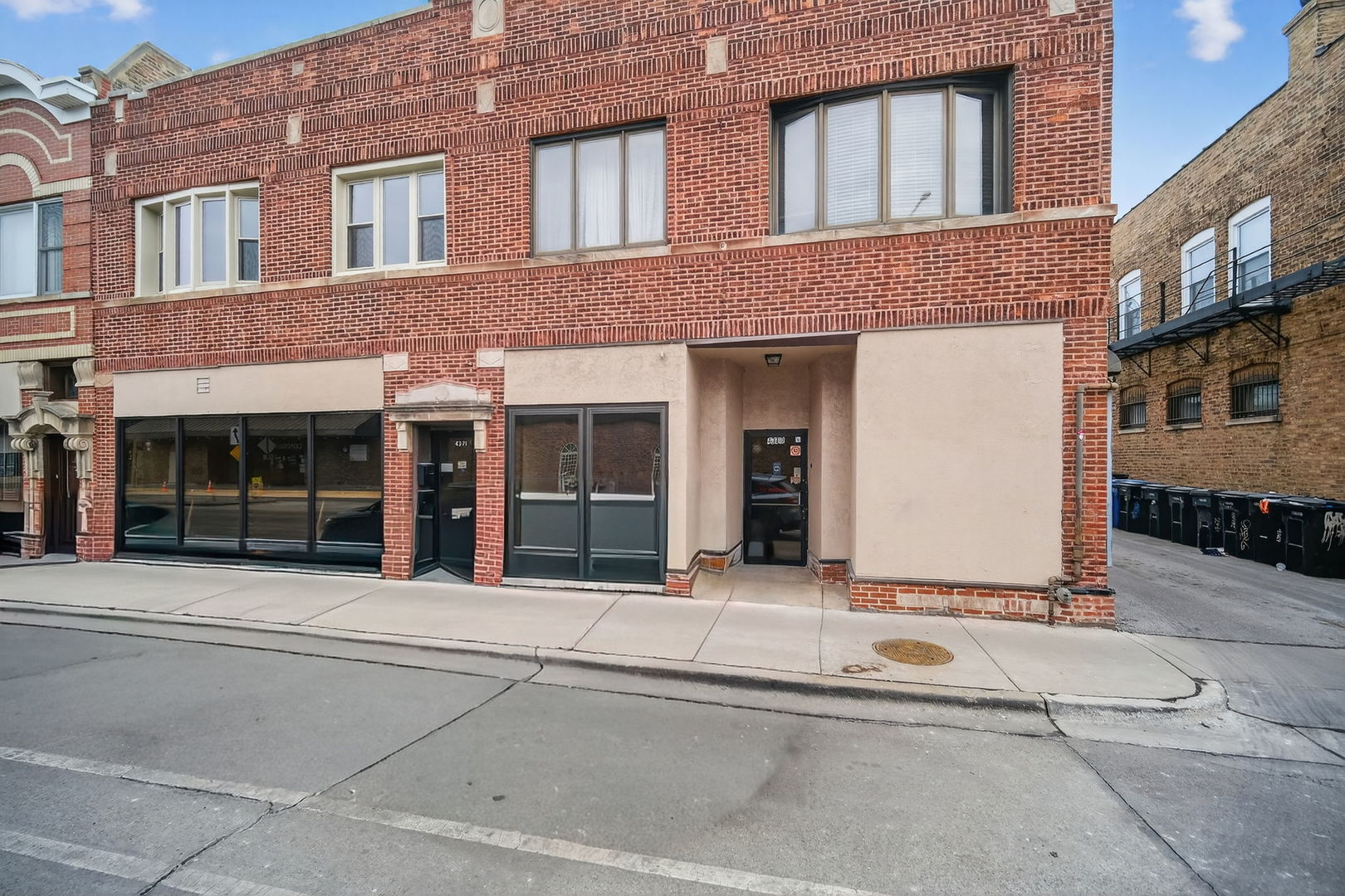4369 North Elston Avenue Chicago IL 60641