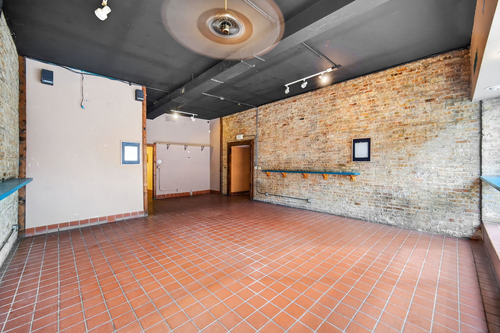 4369 North Elston Avenue Chicago IL 60641