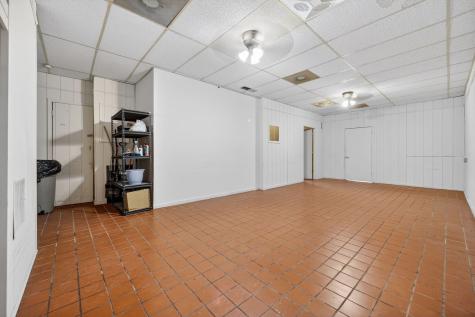 4369 North Elston Avenue Chicago IL 60641
