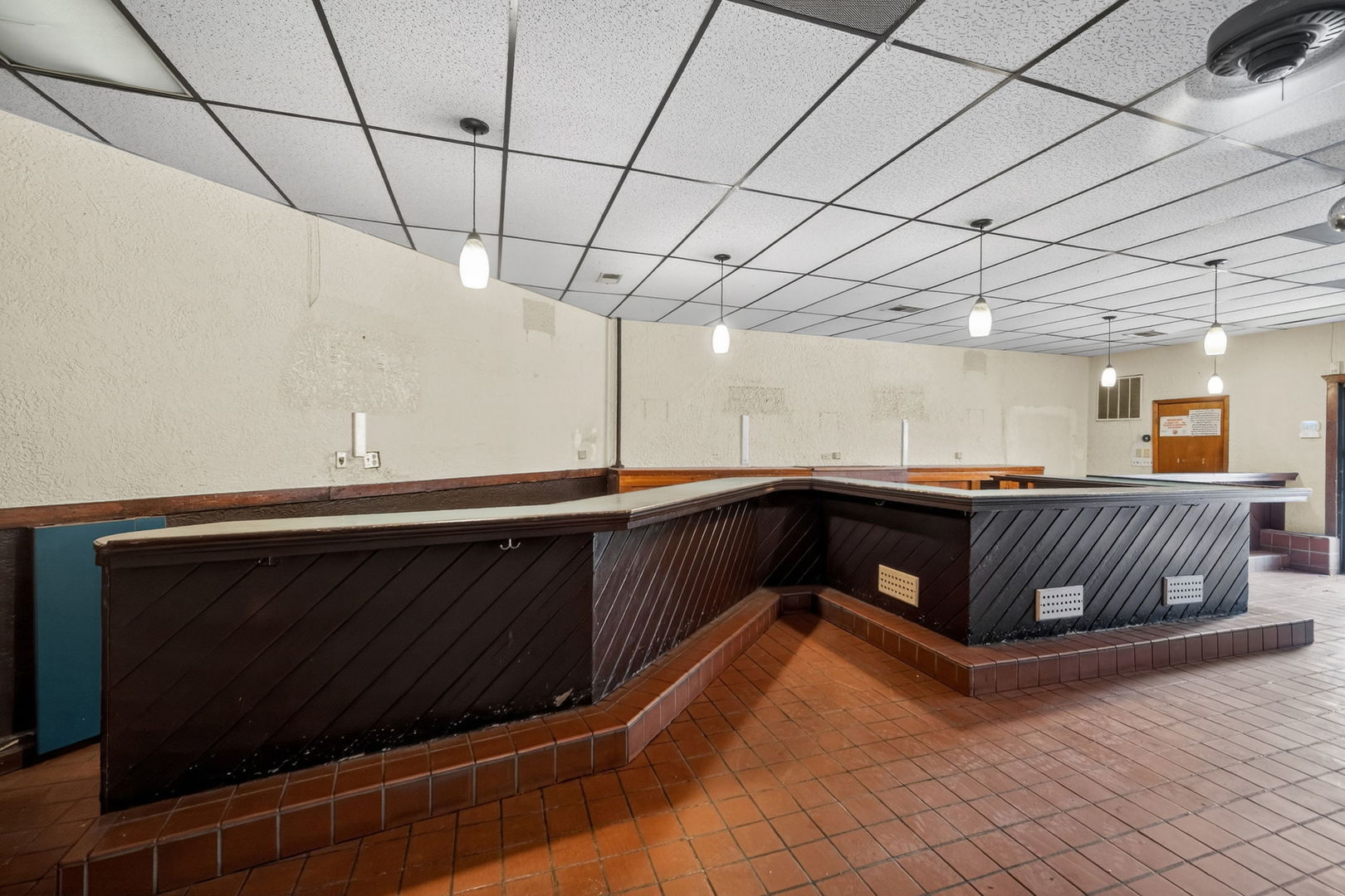 4369 North Elston Avenue Chicago IL 60641