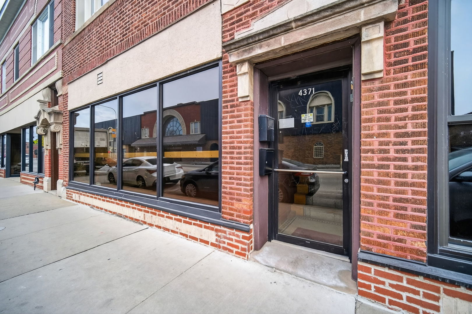 4369 North Elston Avenue Chicago IL 60641