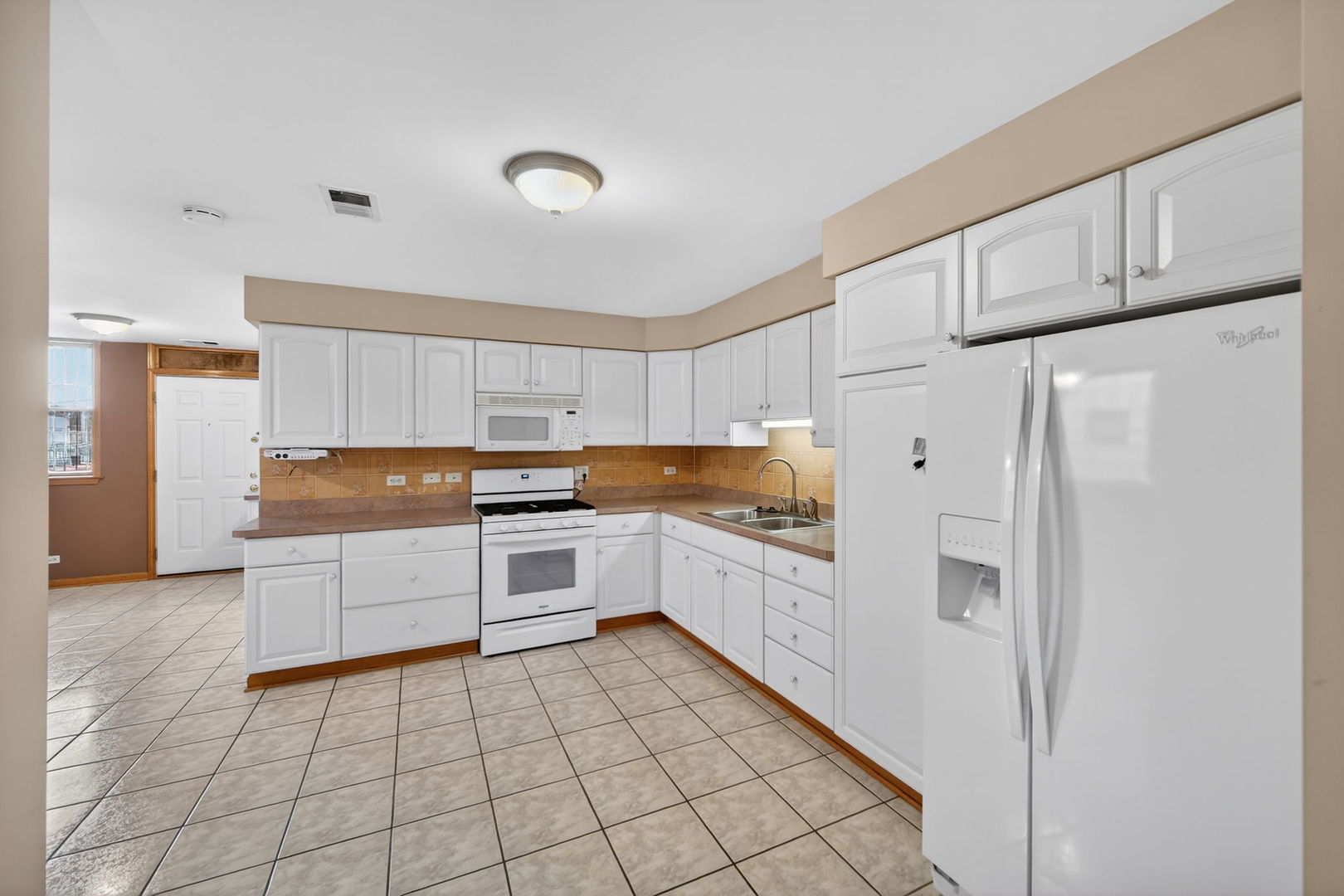 4369 North Elston Avenue Chicago IL 60641